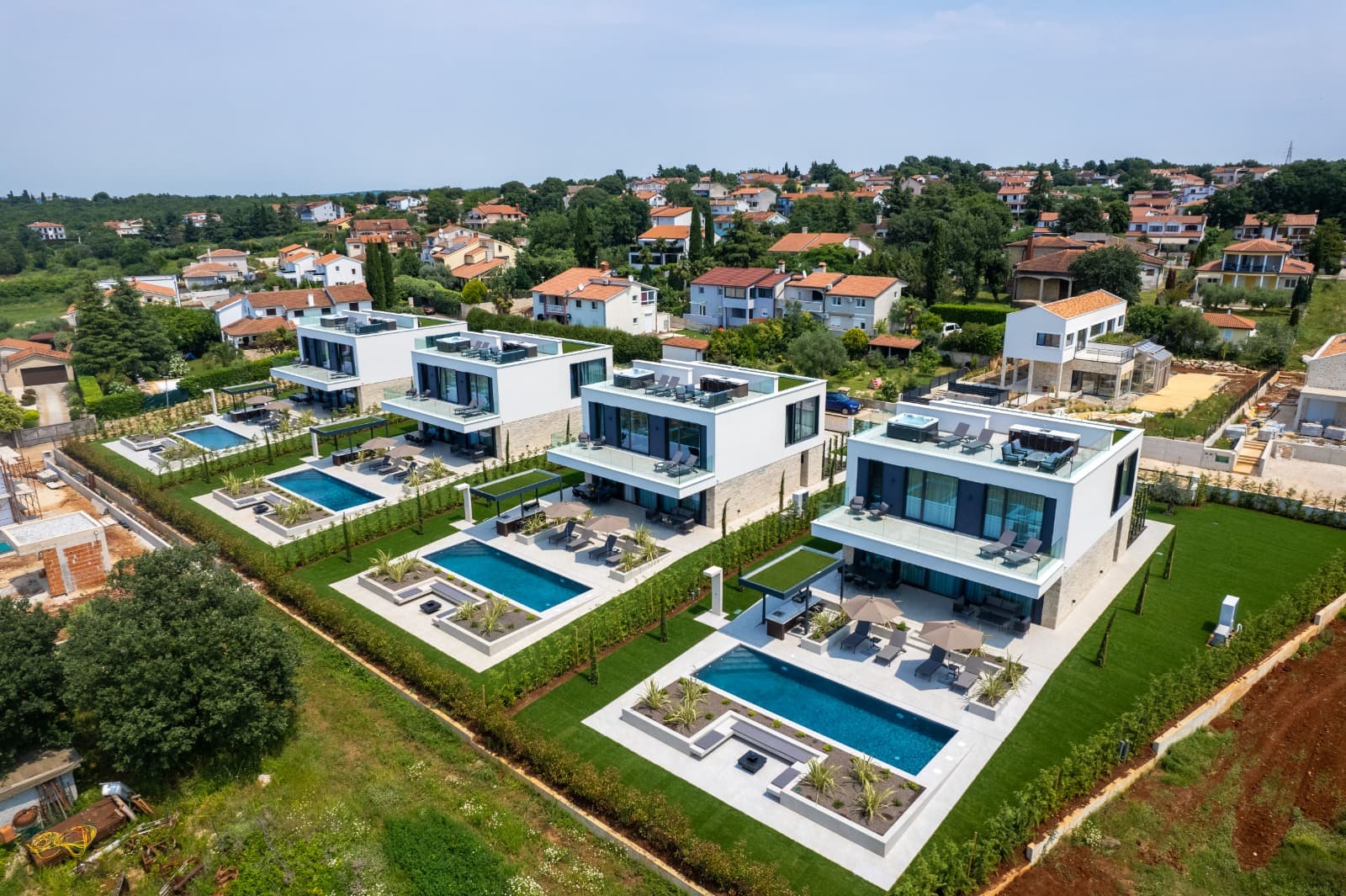 VILLAS PARENZO gallery image 8